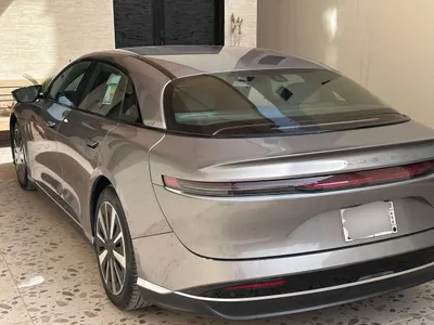 2025 لوسيد اير بيور