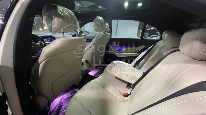 2017 مرسيدس - بنز إي 300