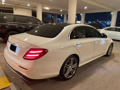 2017 مرسيدس - بنز إي 300