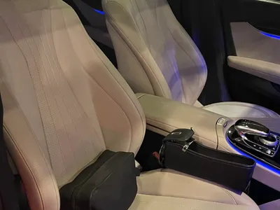 2017 مرسيدس - بنز إي 300