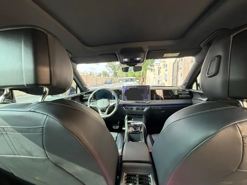 2025 فولكس واجن تيغوان ار-لاين