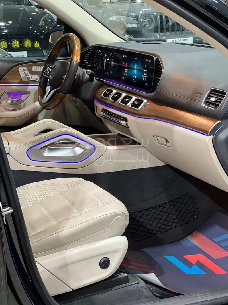 2020 مرسيدس - بنز جي إل إس 450