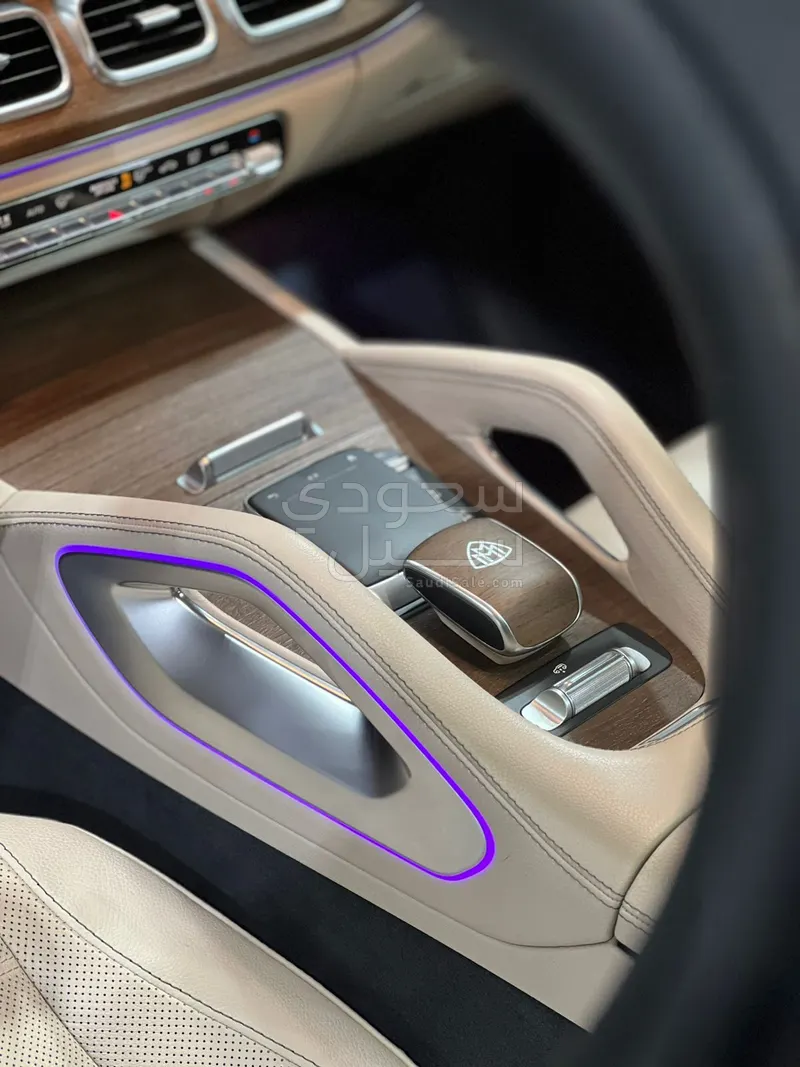 2020 مرسيدس - بنز جي إل إس 450