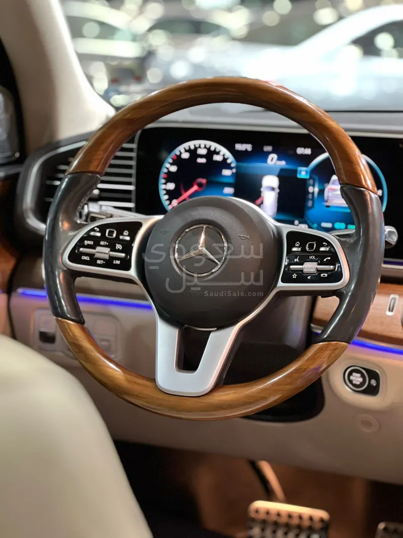 2020 مرسيدس - بنز جي إل إس 450