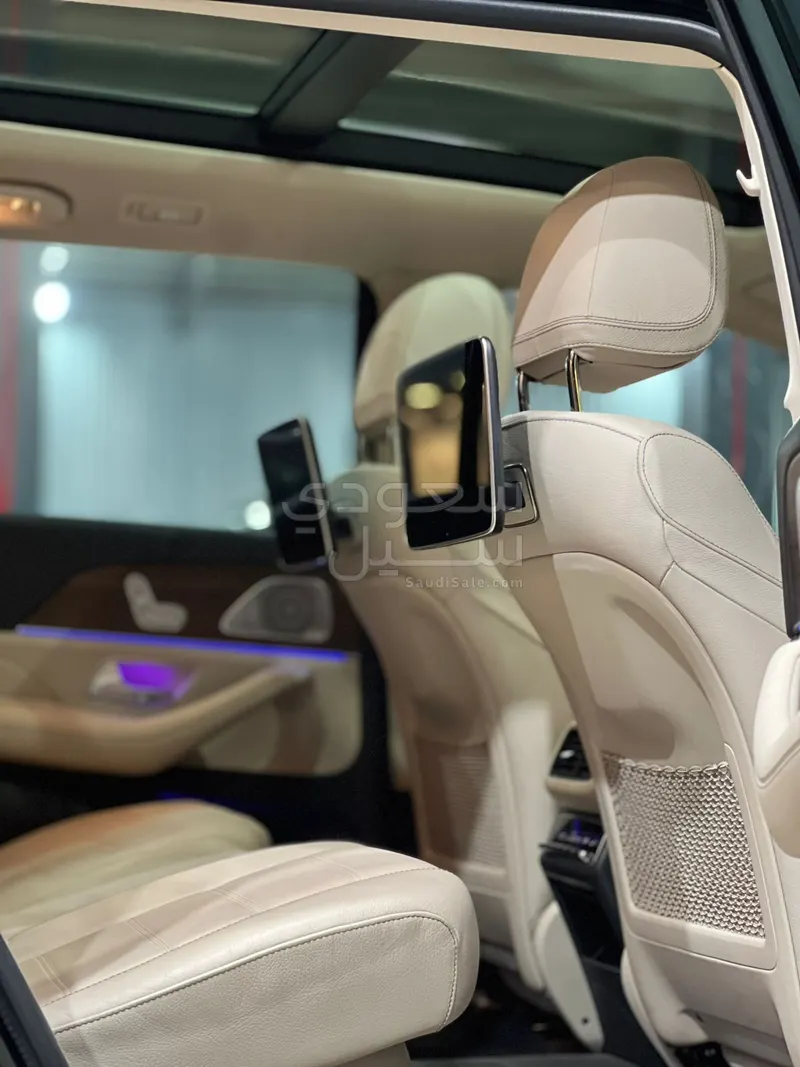 2020 مرسيدس - بنز جي إل إس 450