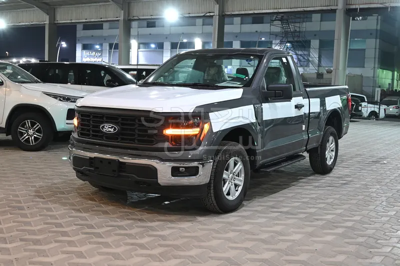 2025 فورد اف 150