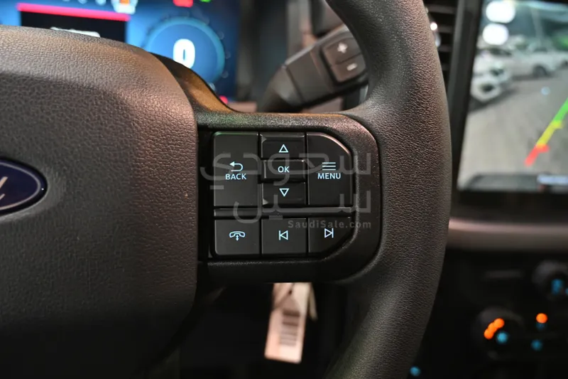 2025 فورد اف 150