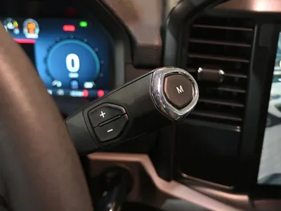 2025 فورد اف 150