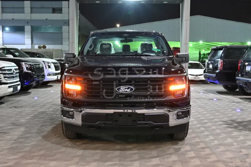 2025 فورد اف 150