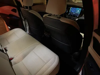 2024 لكزس أر إكس 350