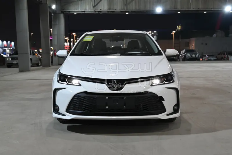 2025 تويوتا كورولا