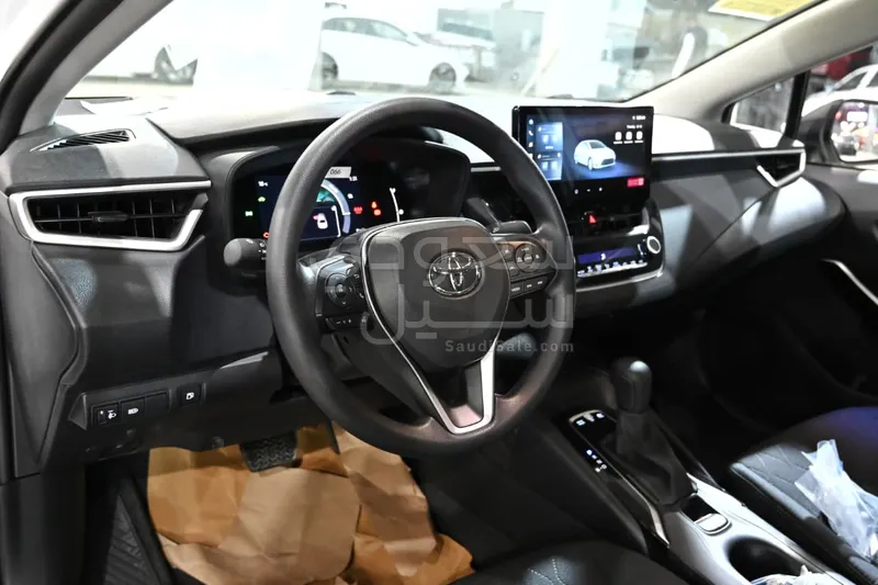 2025 تويوتا كورولا