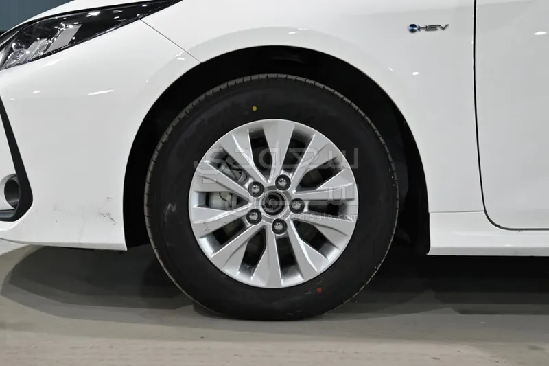 2025 تويوتا كورولا