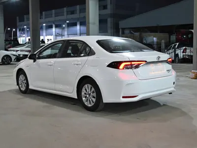 2025 تويوتا كورولا