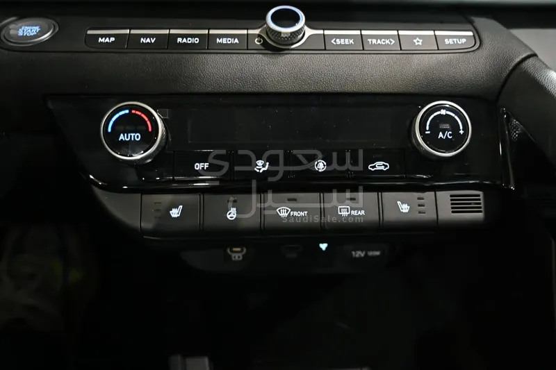 2025 هيونداي النترا سمارت