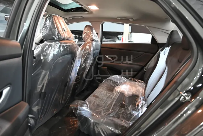 2025 هيونداي النترا سمارت