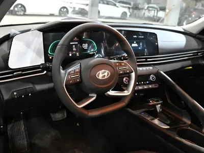 2025 هيونداي النترا سمارت