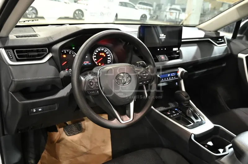 2025 تويوتا راف 4