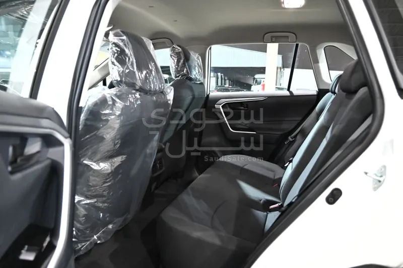 2025 تويوتا راف 4