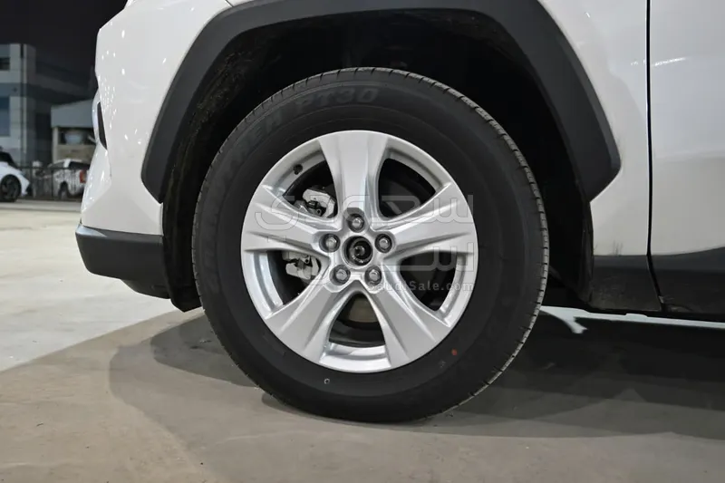 2025 تويوتا راف 4