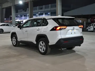 2025 تويوتا راف 4