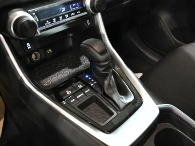 2025 تويوتا راف 4