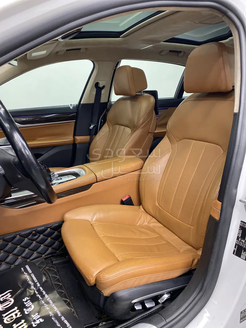 2016 بي ام دبليو الفئة السابعة 730 إل أي