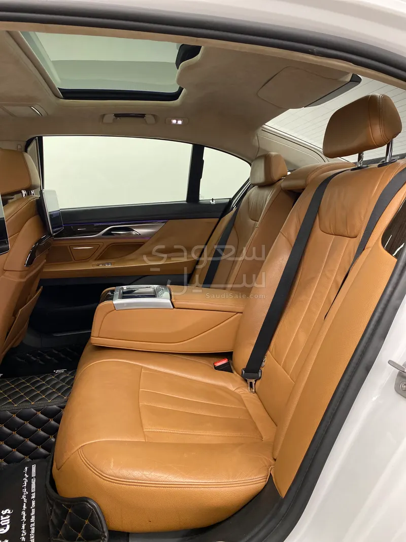 2016 بي ام دبليو الفئة السابعة 730 إل أي