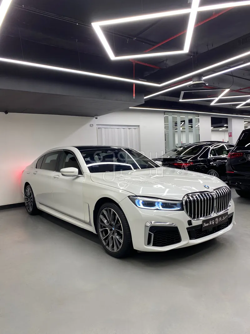 2016 بي ام دبليو الفئة السابعة 730 إل أي