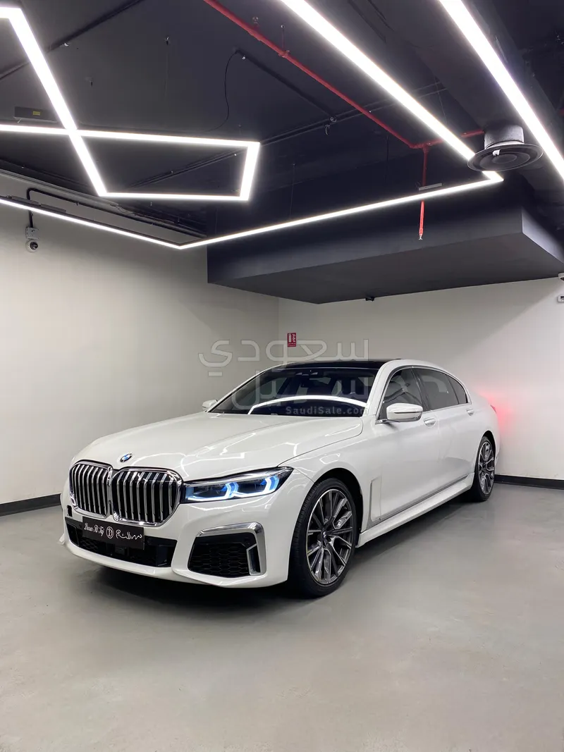 2016 بي ام دبليو الفئة السابعة 730 إل أي