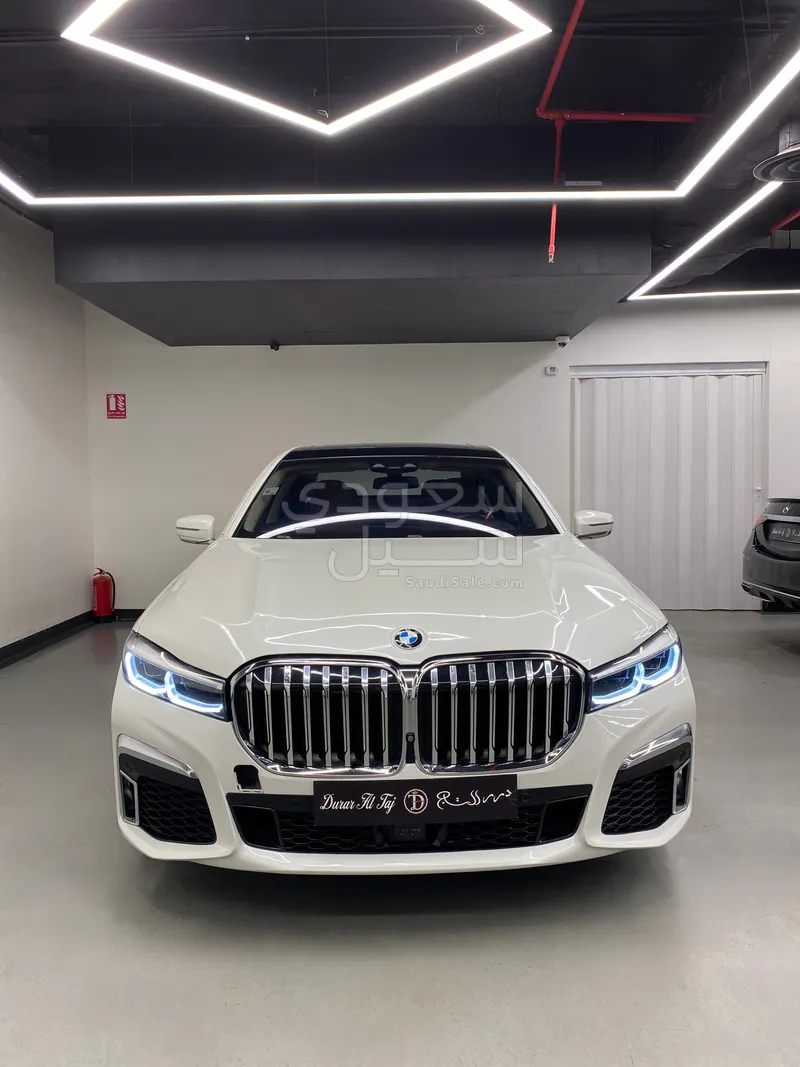2016 بي ام دبليو الفئة السابعة 730 إل أي