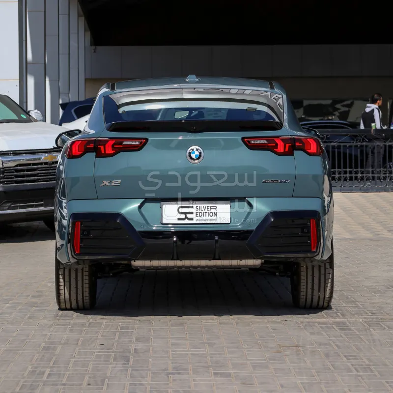 2026 بي ام دبليو الفئة اكس 2