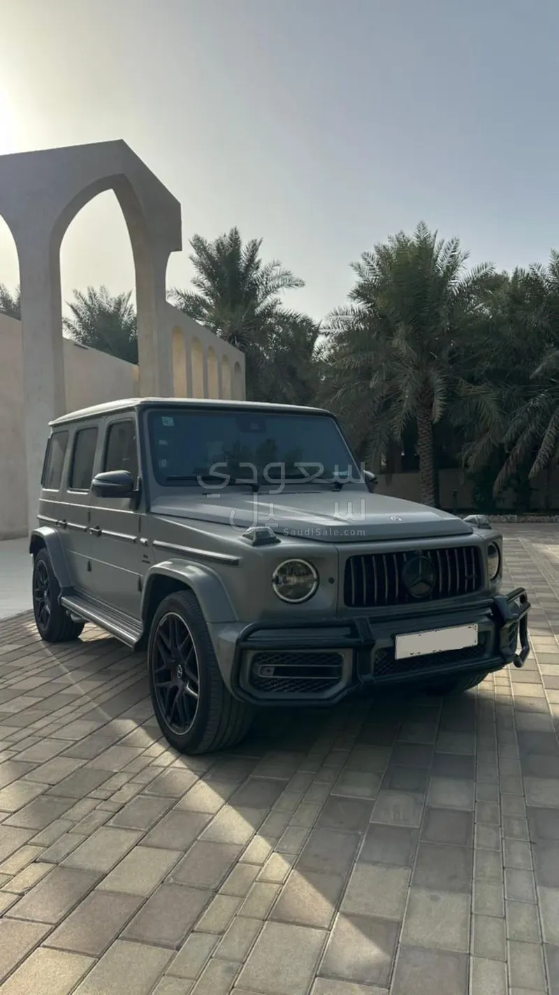 2022 مرسيدس - بنز جي 63 أي إم جي