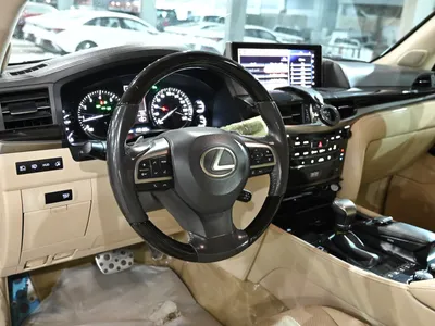 2021 لكزس إل إكس 570 اس