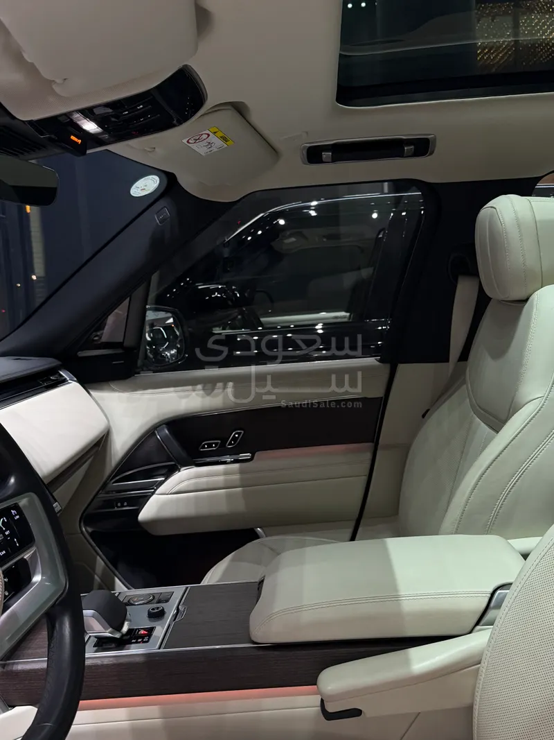 2023 لاند روفر رينج روفر فوج اس اي