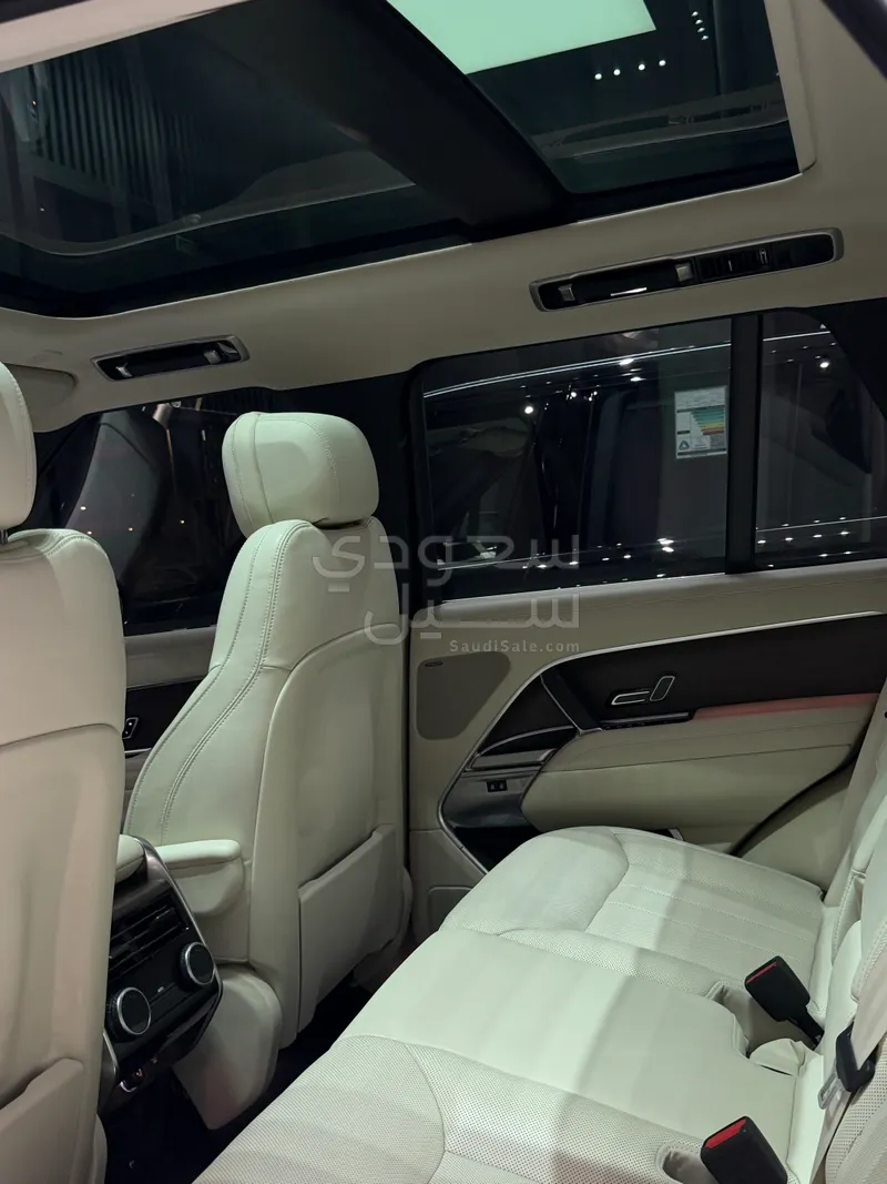 2023 لاند روفر رينج روفر فوج اس اي