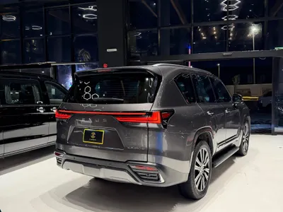 2024 لكزس إل إكس 600