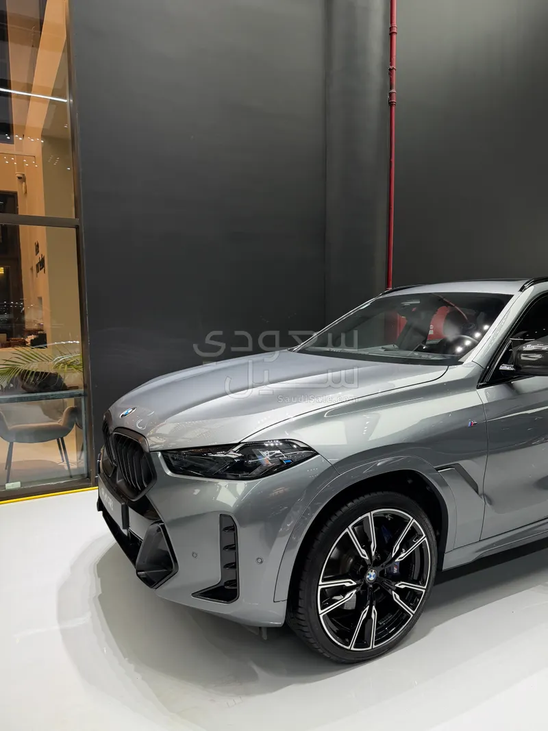 2024 بي ام دبليو الفئة اكس 6 إم كت