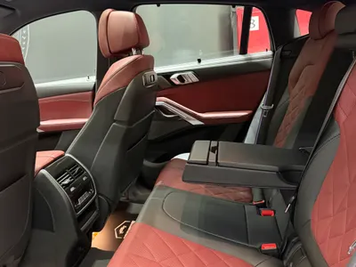 2024 بي ام دبليو الفئة اكس 6 إم كت