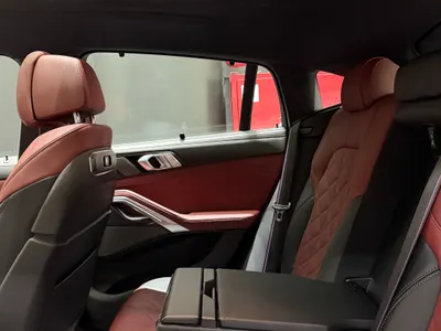 2024 بي ام دبليو الفئة اكس 6 إم كت