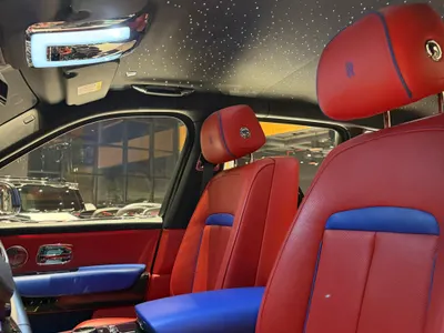 2022 رولز رويس كولينان بلاك بادج