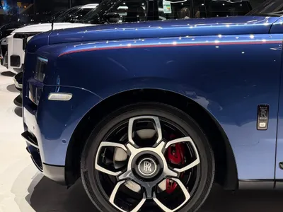 2022 رولز رويس كولينان بلاك بادج