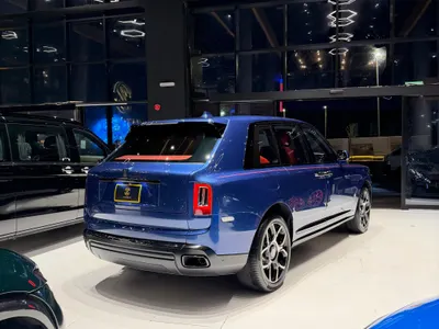 2022 رولز رويس كولينان بلاك بادج