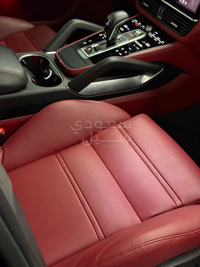 2021 بورش كايين توربو