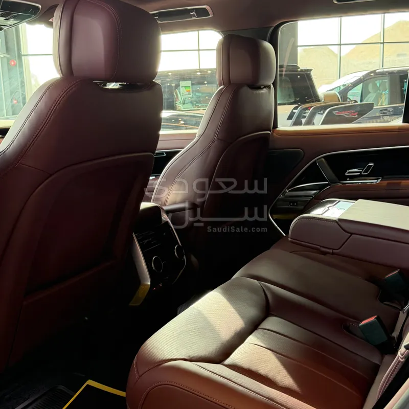 2025 لاند روفر رينج روفر اتش اس اي