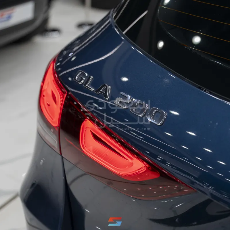 2023 مرسيدس - بنز جي إل أي 200