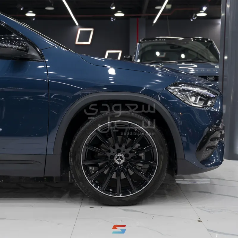 2023 مرسيدس - بنز جي إل أي 200