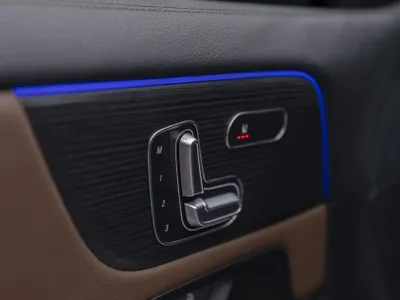 2023 مرسيدس - بنز جي إل أي 200