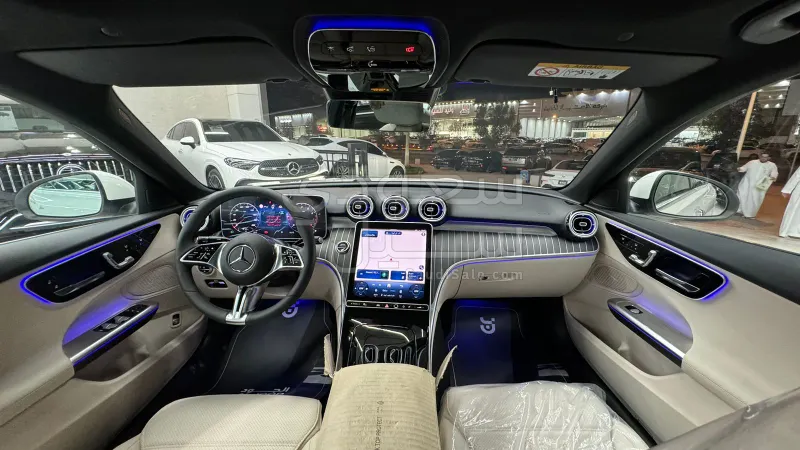 2025 مرسيدس - بنز سي 200
