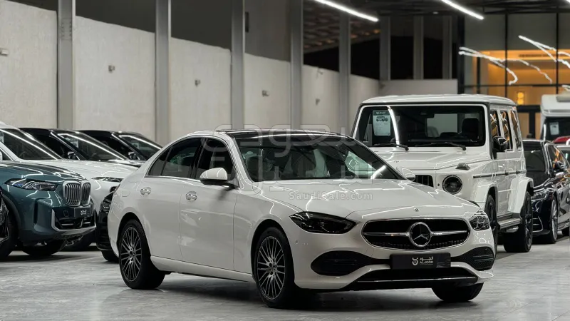 2025 مرسيدس - بنز سي 200